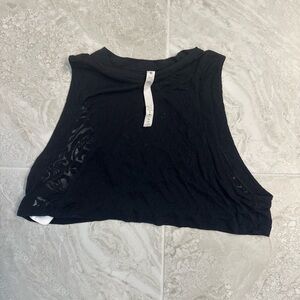 Lulu Black Sleeveless Crop Top